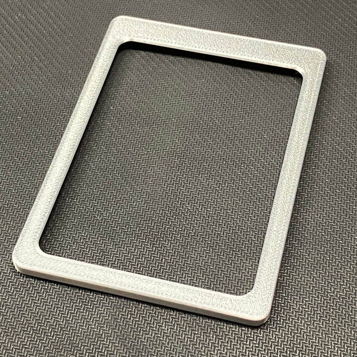 Toploader Holder