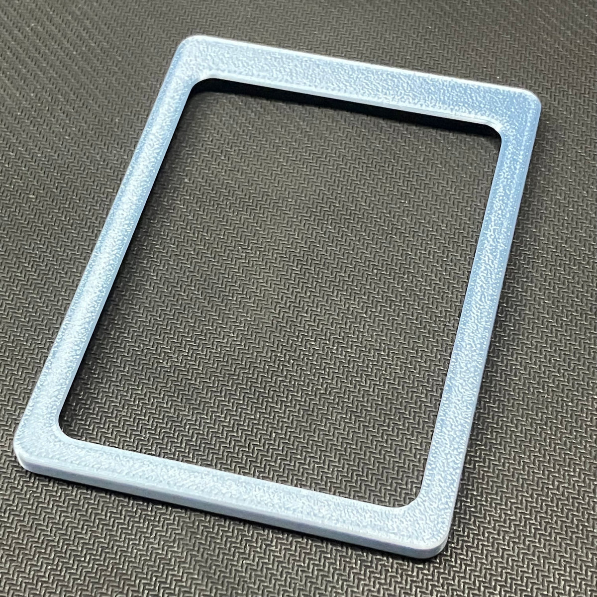 Toploader Holder
