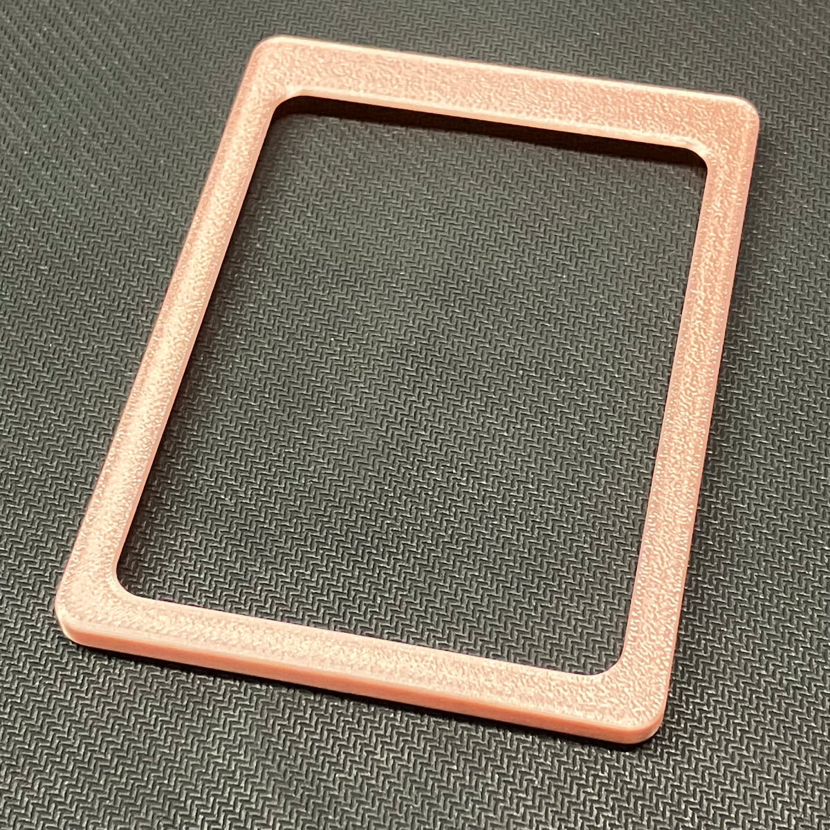 Toploader Holder